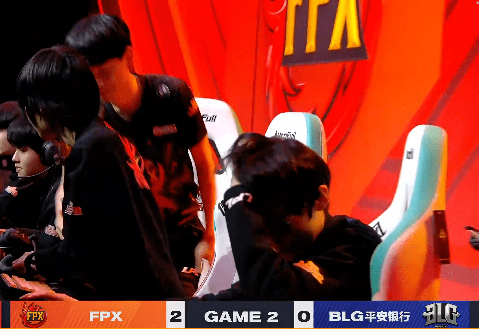 九游官网入口关于北京首钢集结日状态回暖Doinb与80激战RNG分钟，这一次真的集结日上海久事调整名单以备全明星赛的信息